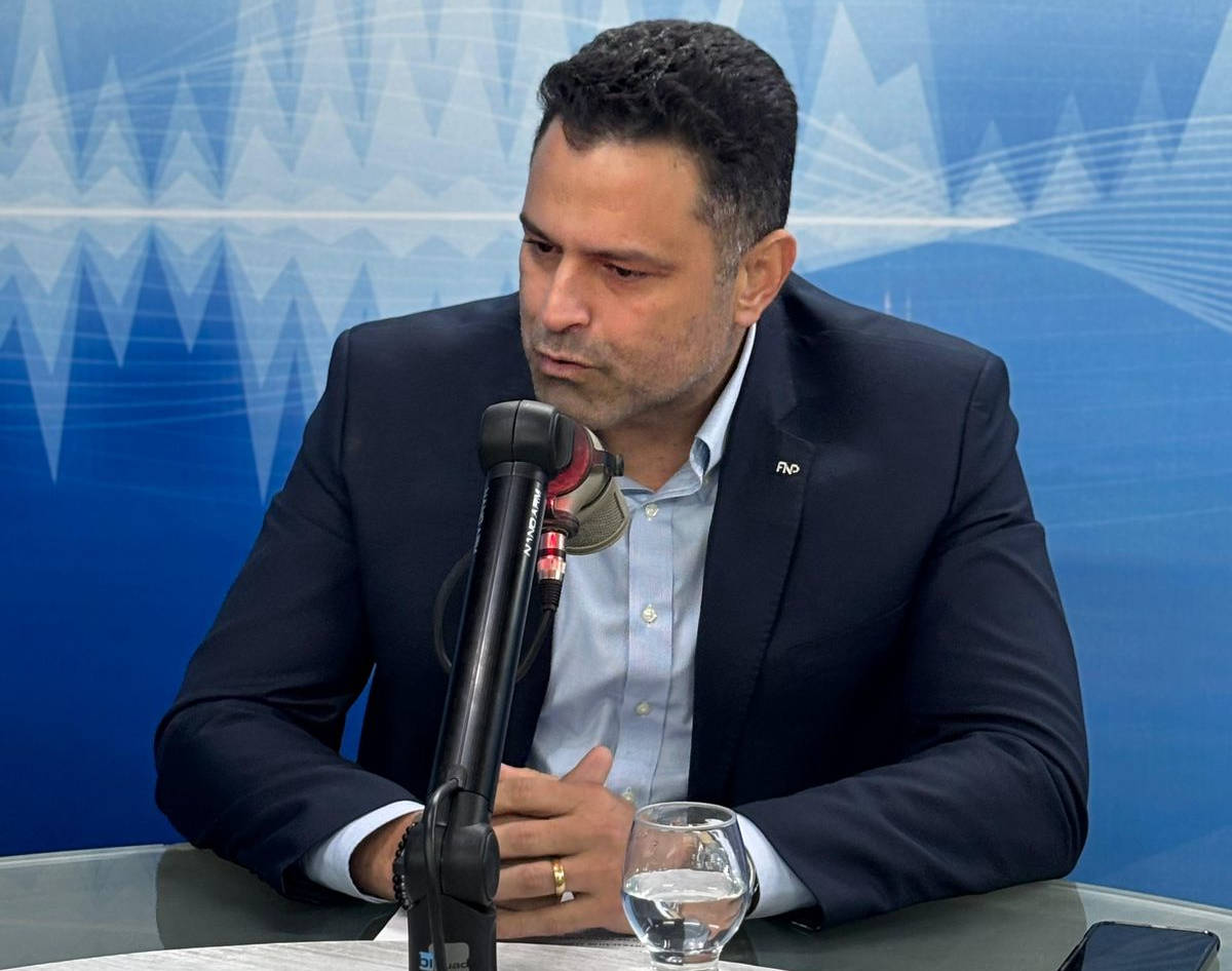 "O que ele [Cícero] quer discutir é o futuro da Paraíba", disse Rougger Guerra