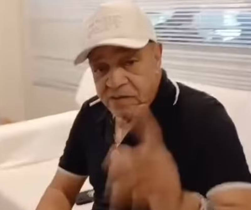 Bira haway trabalhou com diversos grupos de sucesso nacional, como Molejo, Exaltasamba, Soweto, Samprazer e Revelação