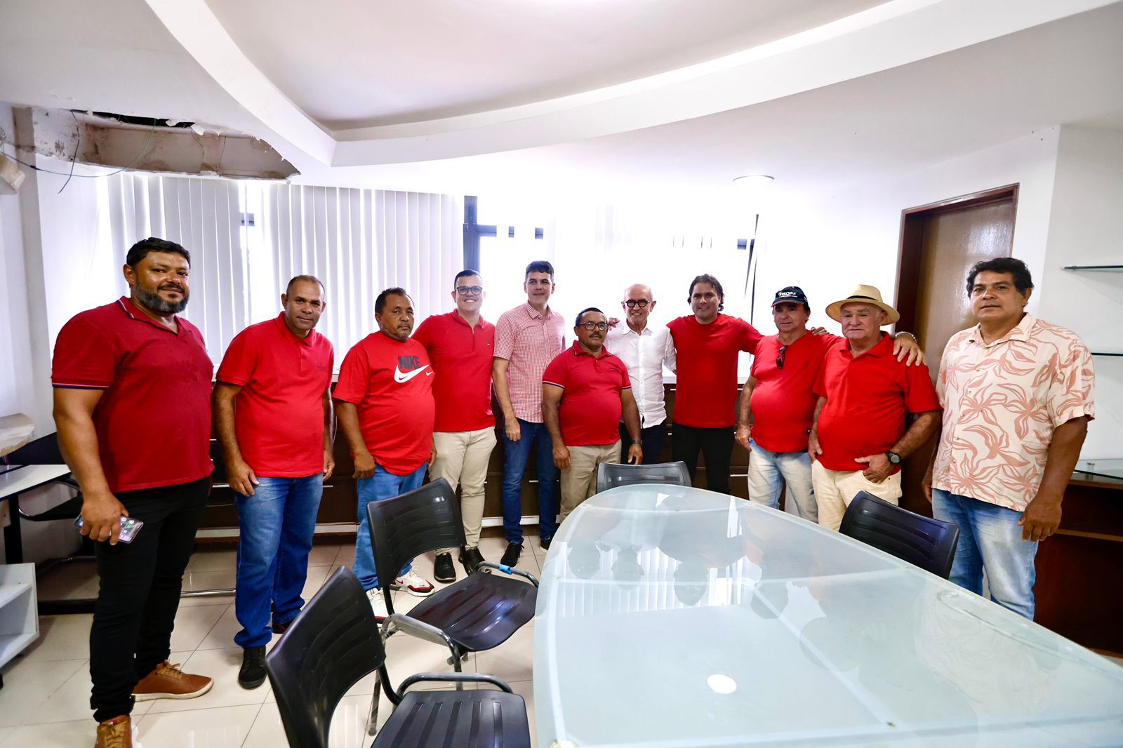 Cícero recebeu o apoio de importantes lideranças de oposição em São Sebastião de Lagoa de Roça e Matinhas