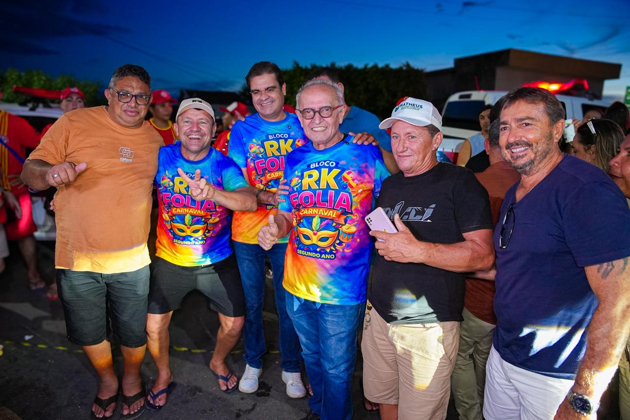  Em cinco municípios da região, o gestor foi recebido calorosamente por foliões e lideranças locais