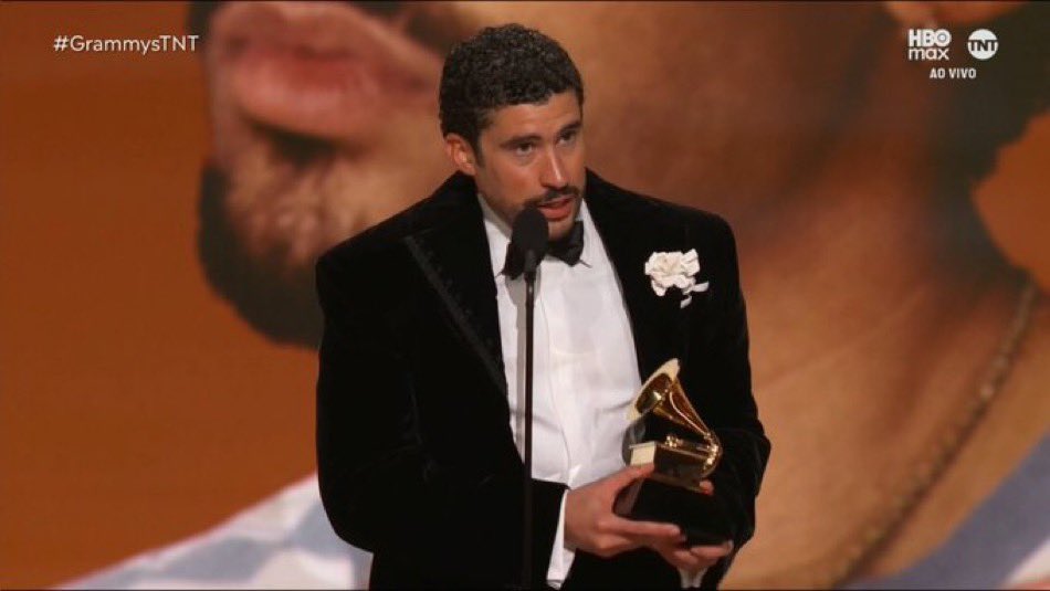 “Nós não somos selvagens, não somos animais, não somos aliens”, disse Bad Bunny