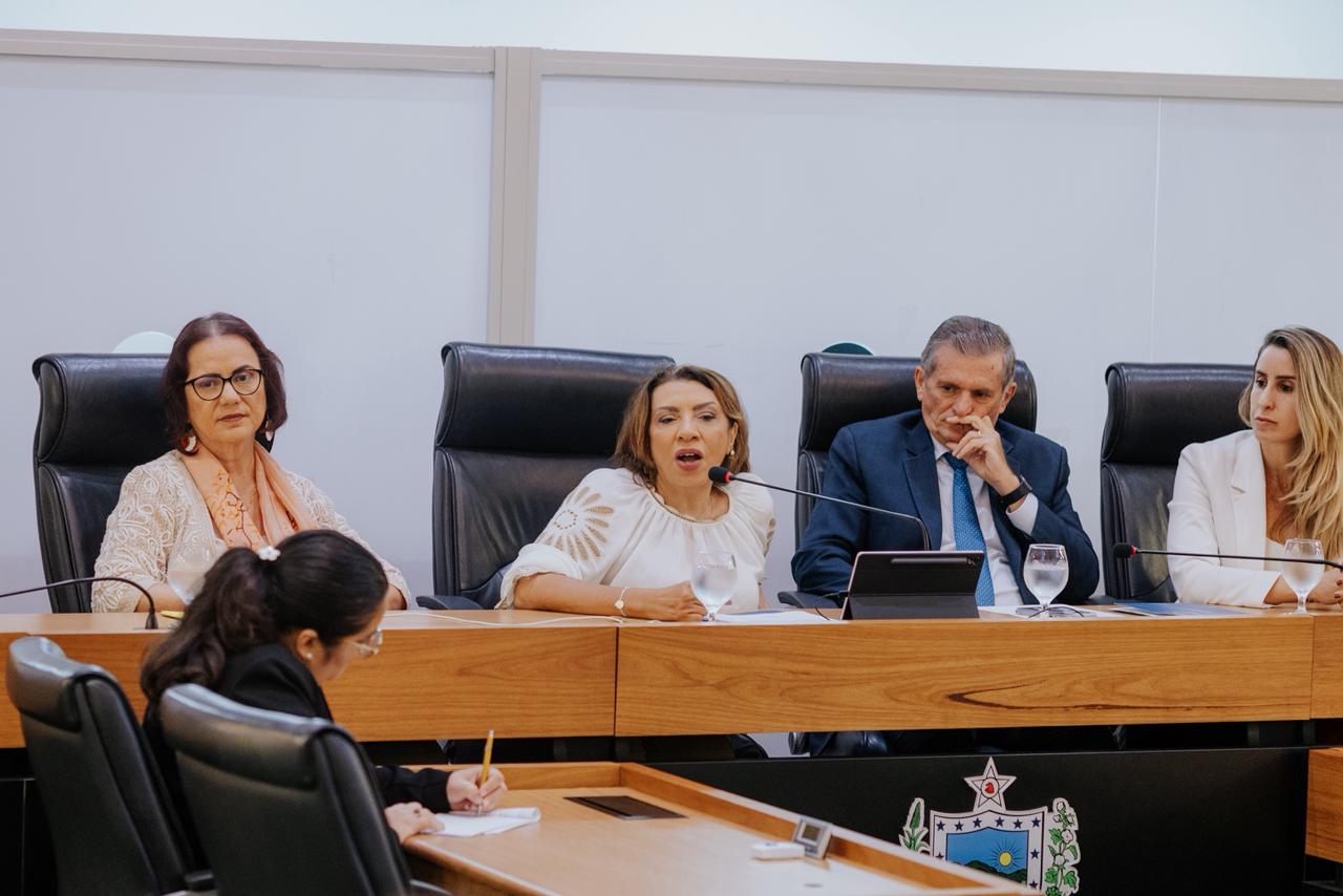 Deputada Cida Ramos enfatizou o papel da UFPB na formação de juristas