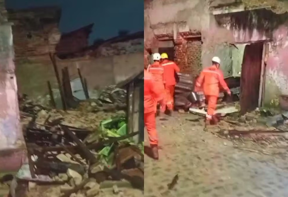 Bombeiros trabalham em resgate no desabamento de casa na Comunidade do Pilar, no Centro do Recife