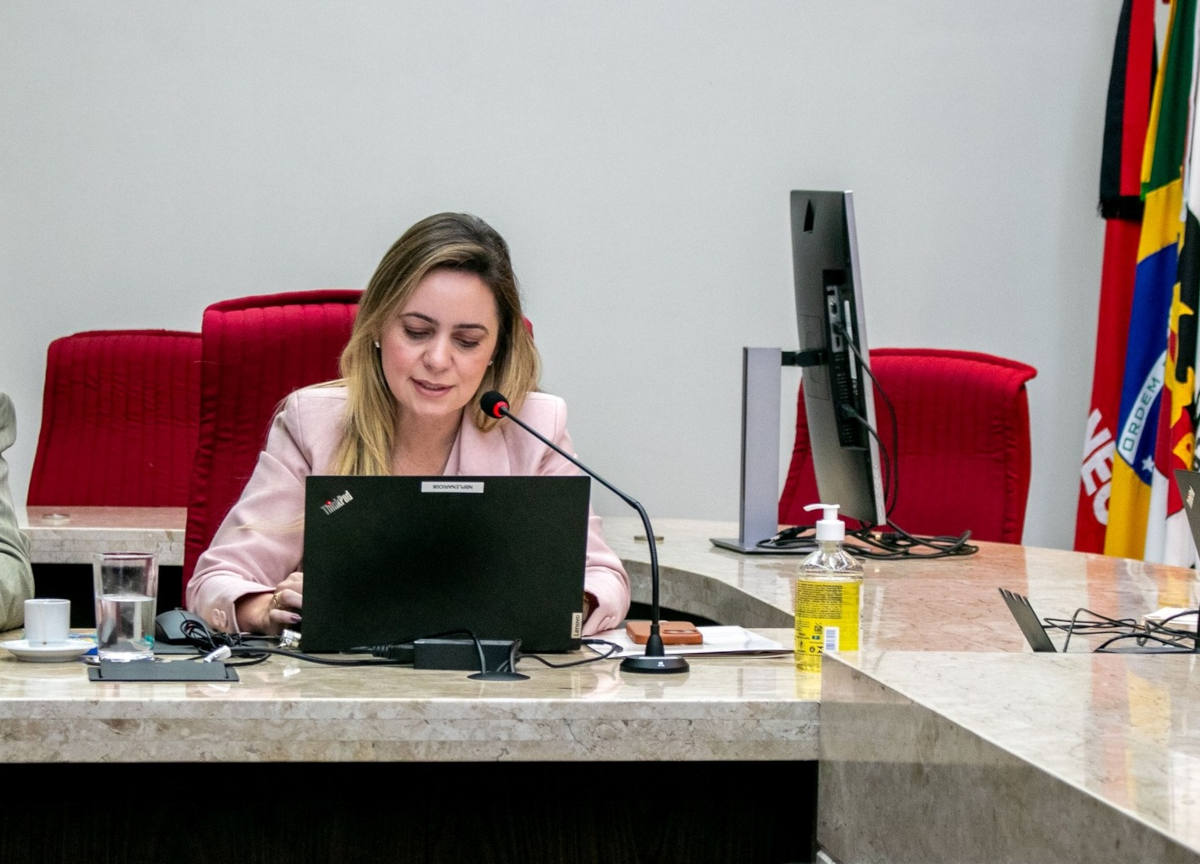 Alanna agradeceu a confiança dos colegas para a missão de gerir a Ecosil