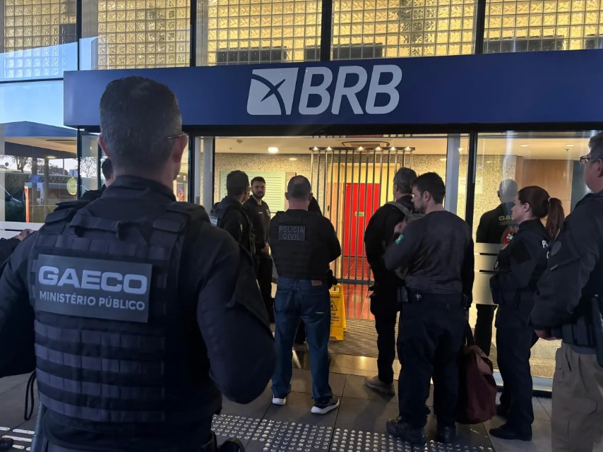 Operação foi motivada por uma inspeção do Tribunal de Contas, que identificou descontos de R$ 81 milhões realizados pela PicPay nos salários de servidores do GDF entre 2024 e 2025