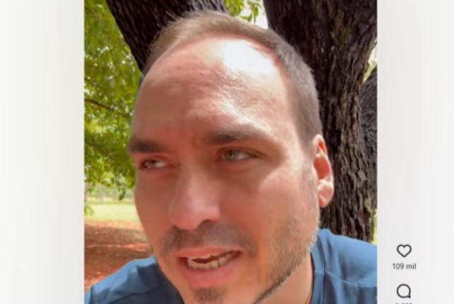 Senador eleito pelo PL em Santa Catarina, Carlos Bolsonaro