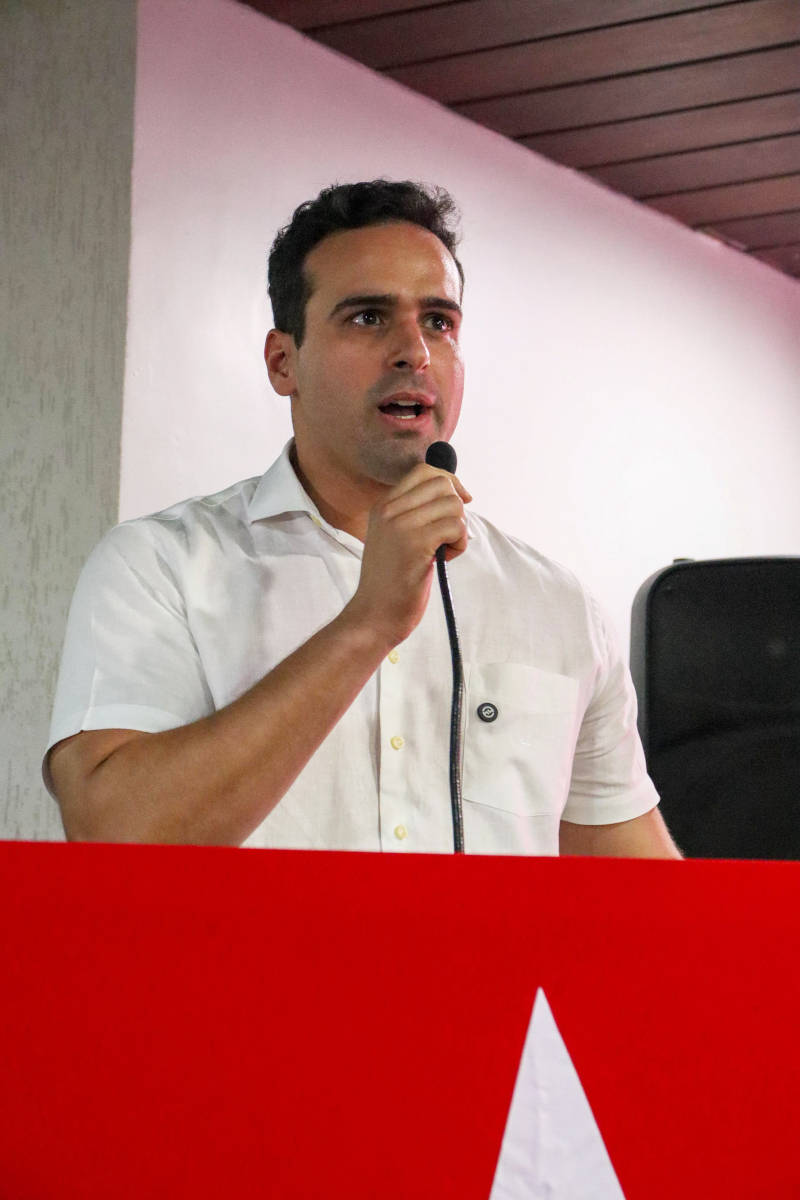 Vice-governador Lucas Ribeiro