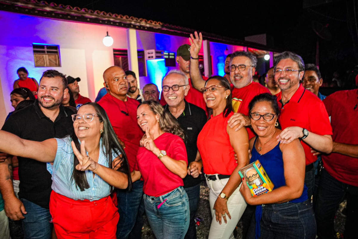Lideranças de diversos municípios da região também participaram do evento