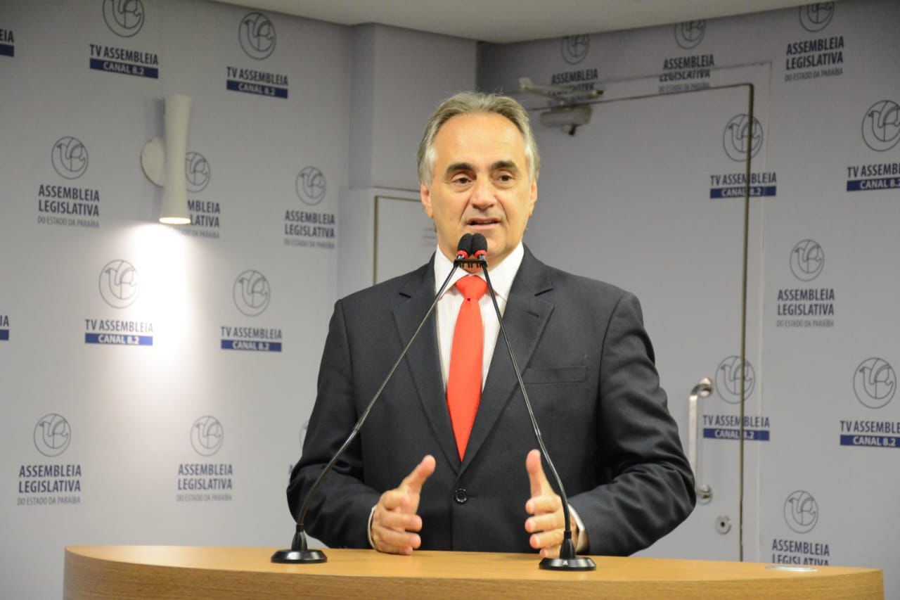 "Damos um passo concreto para garantir que as mulheres paraibanas tenham acompanhamento e apoio durante a gestação e o pós-parto", celebrou o deputado Luciano Cartaxo