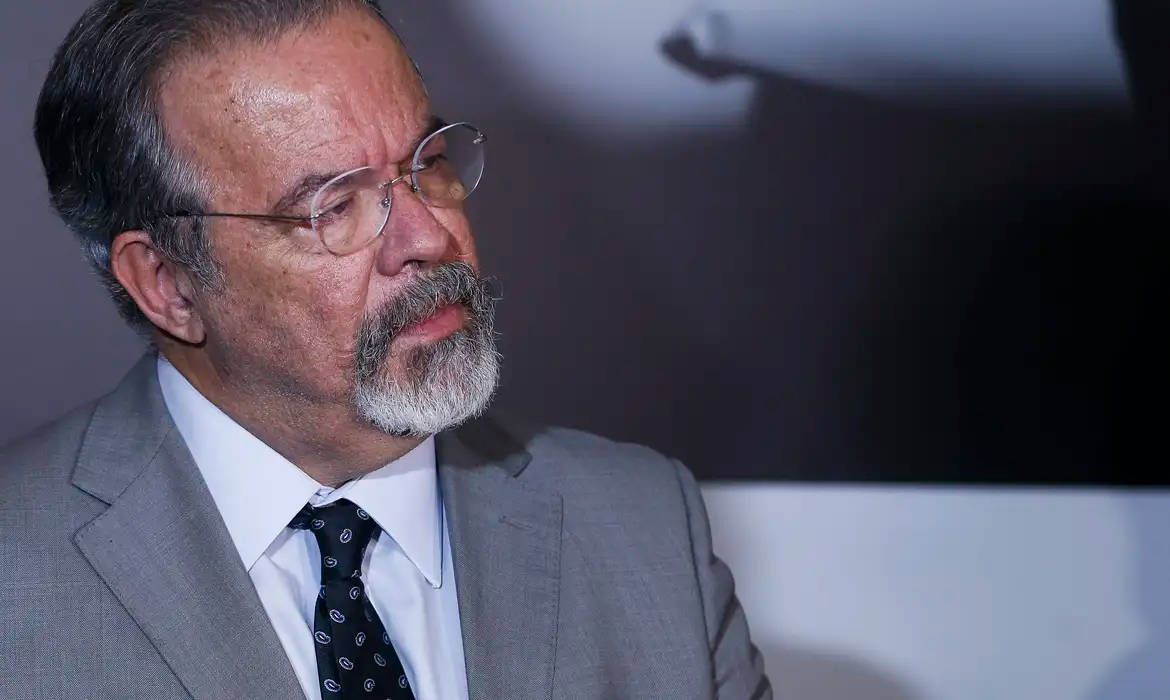 Raul Jungmann também exerceu mandatos como vereador e deputado federal