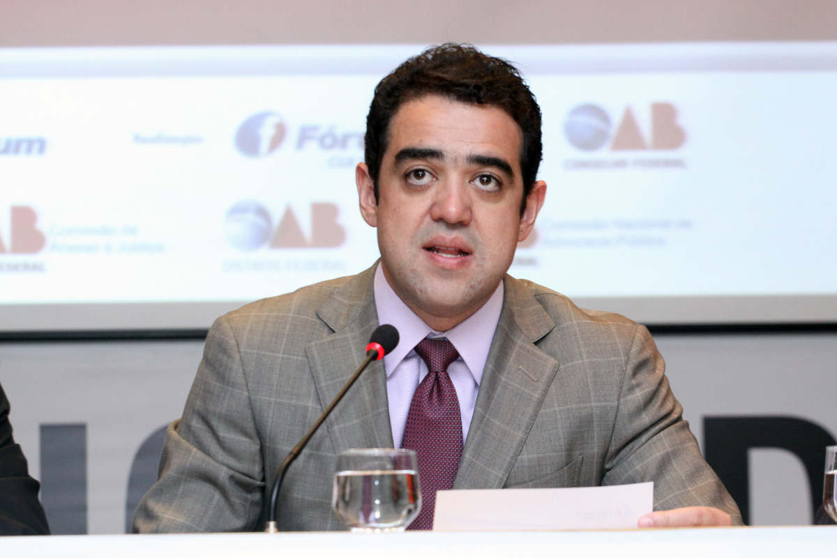 Ministro Bruno Dantas, do Tribunal de Contas da União