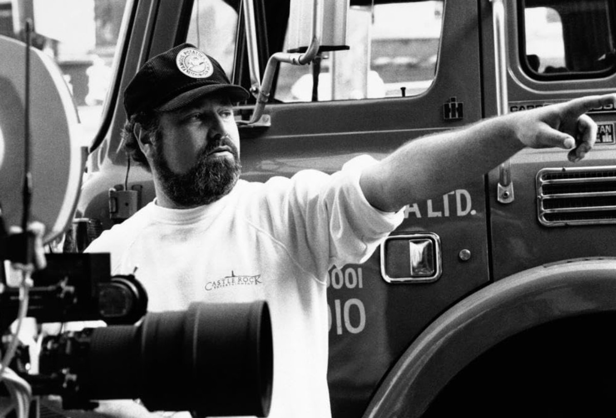 Diretor Rob Reiner, em 1989, nas filmages de Harry e Sally: Feitos um para o Outro