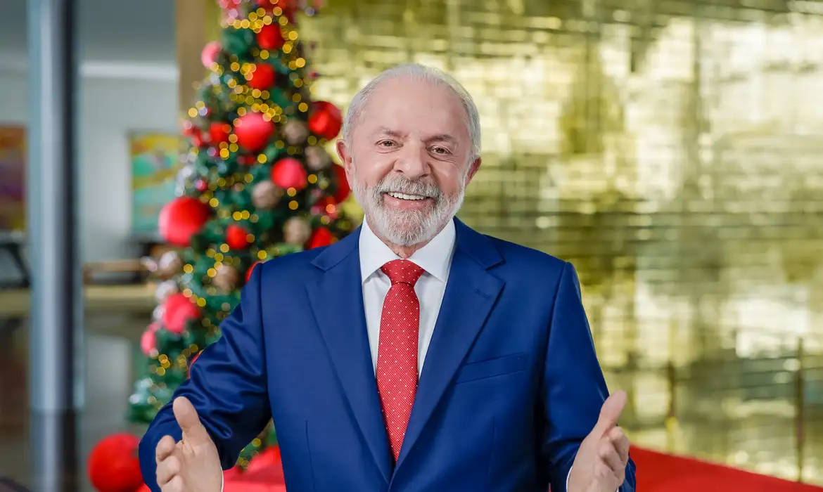 Presidente Lula desejou boas festas de fim de ano e fez um balanço das ações realizadas pelo governo em 2025
