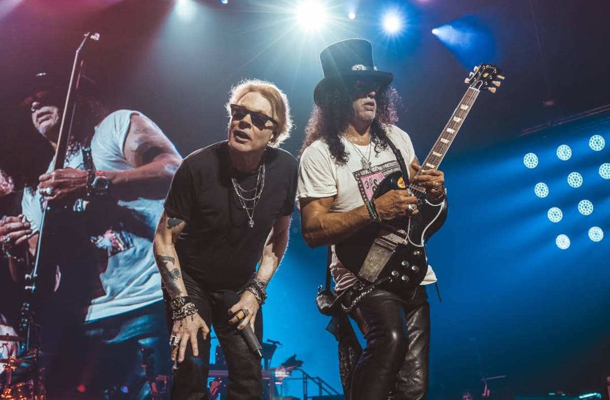 Formação atual inclui os lendários Axl Rose e Slash