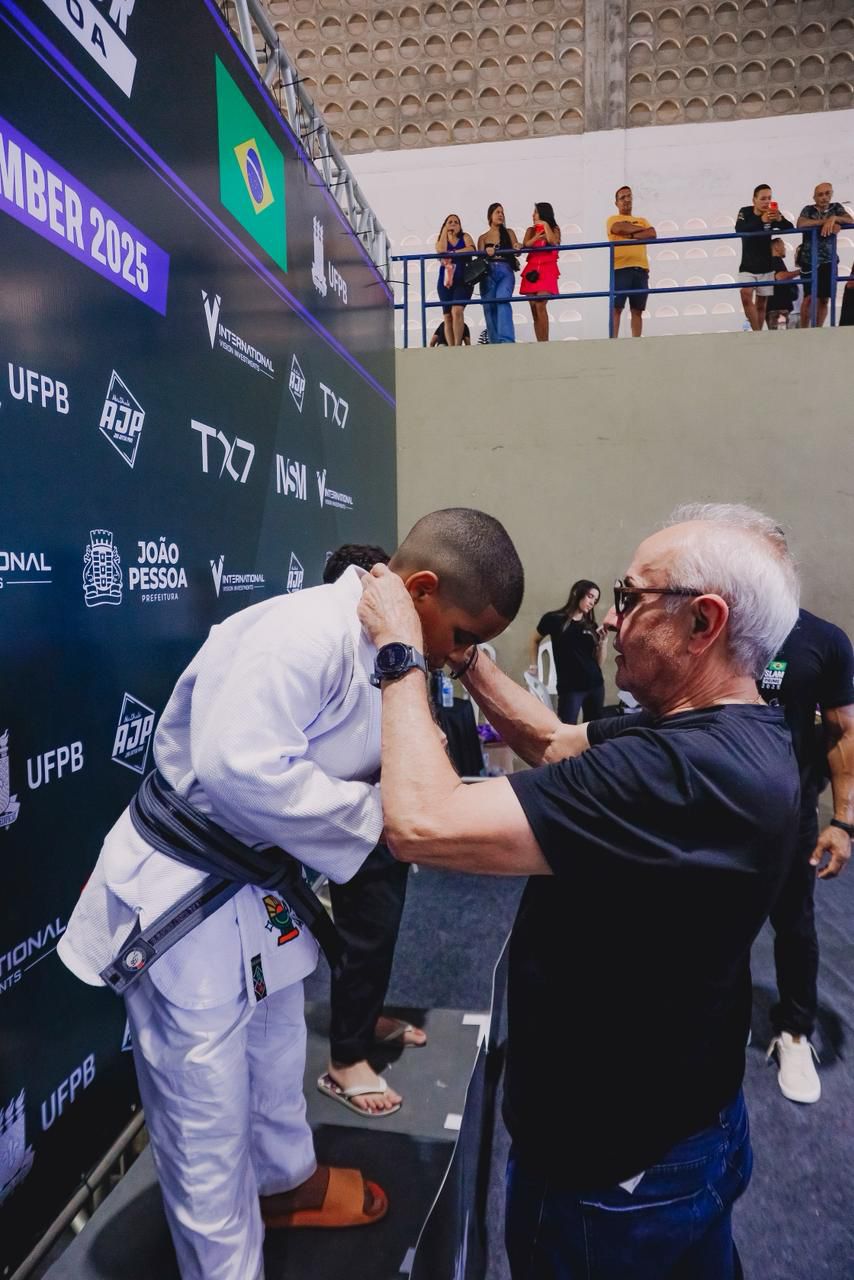 "Aqui, estamos oferecendo a formação de novos talentos e plantando a semente de futuros campeões”, destacou Cícero Lucena