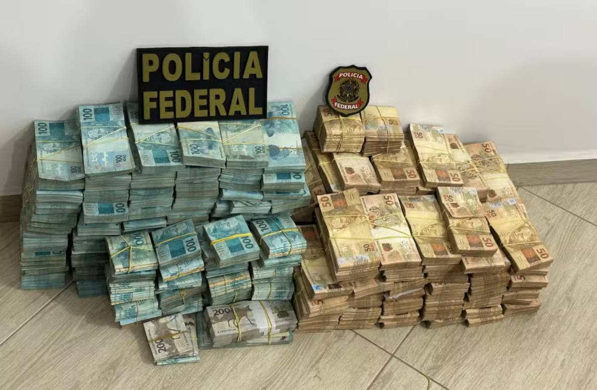 Investigação começou no mês passado a partir da apreensão de quase R$ 13 milhões e US$ 157 mil em espécie