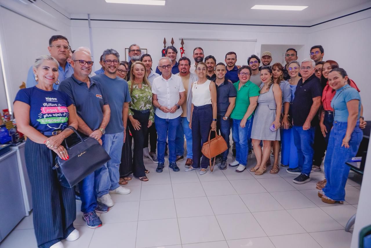 Prefeito Cícero Lucena recebeu 38 empresários e mandou agilizar obras em terreno de 7 hectares próximo ao shopping