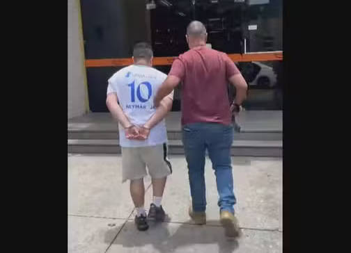 Após ter sido intimado, o suspeito compareceu voluntariamente à 25ª DP, onde confessou a prática criminosa