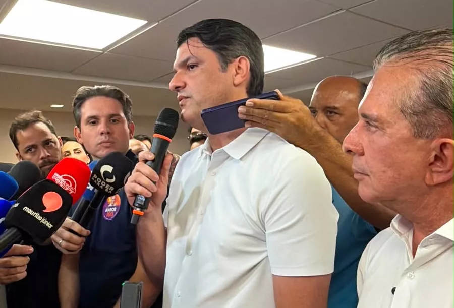 Leo Bezerra aproveitou a ocasião para disparar críticas ao PSB 