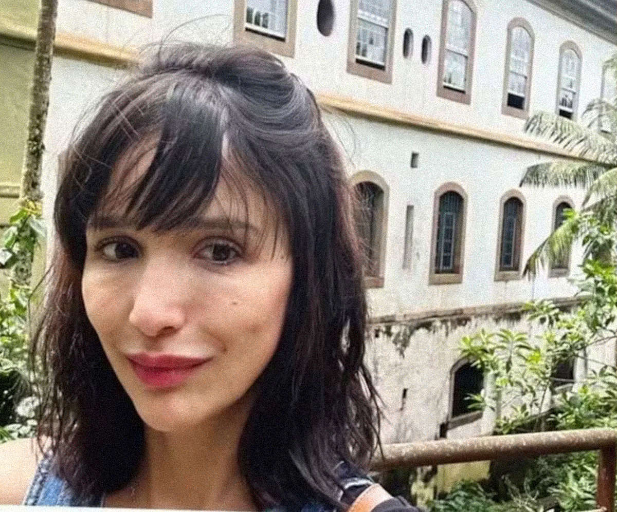 Angélica iniciou sua trajetória jurídica em Pernambuco, onde atuou por quase seis anos, depois transferiu-se para o RS após ser aprovada em concurso público