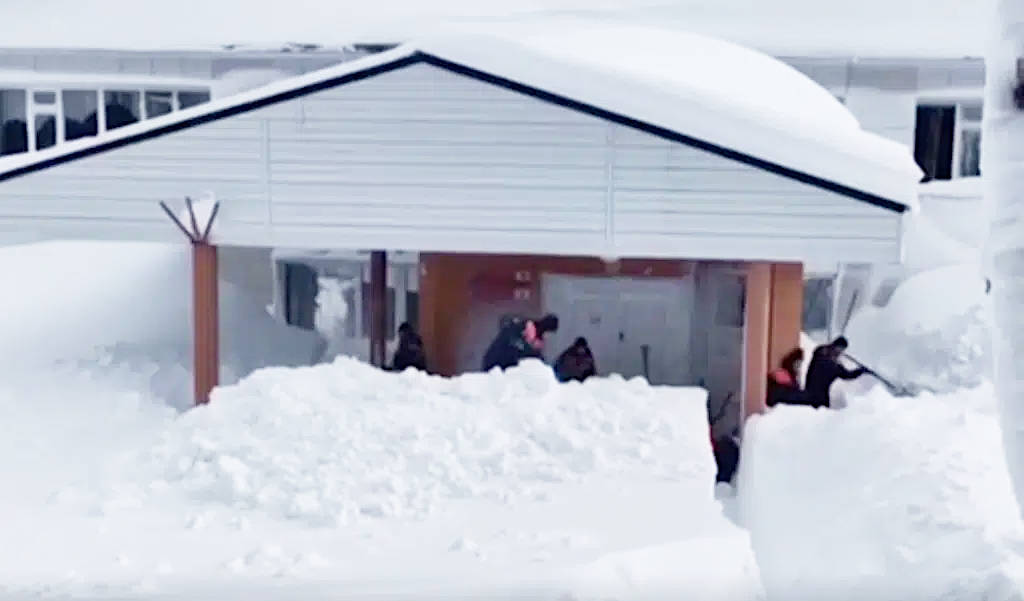 Novos recordes da nevasca histórica estão sendo registrados em toda a Rússia