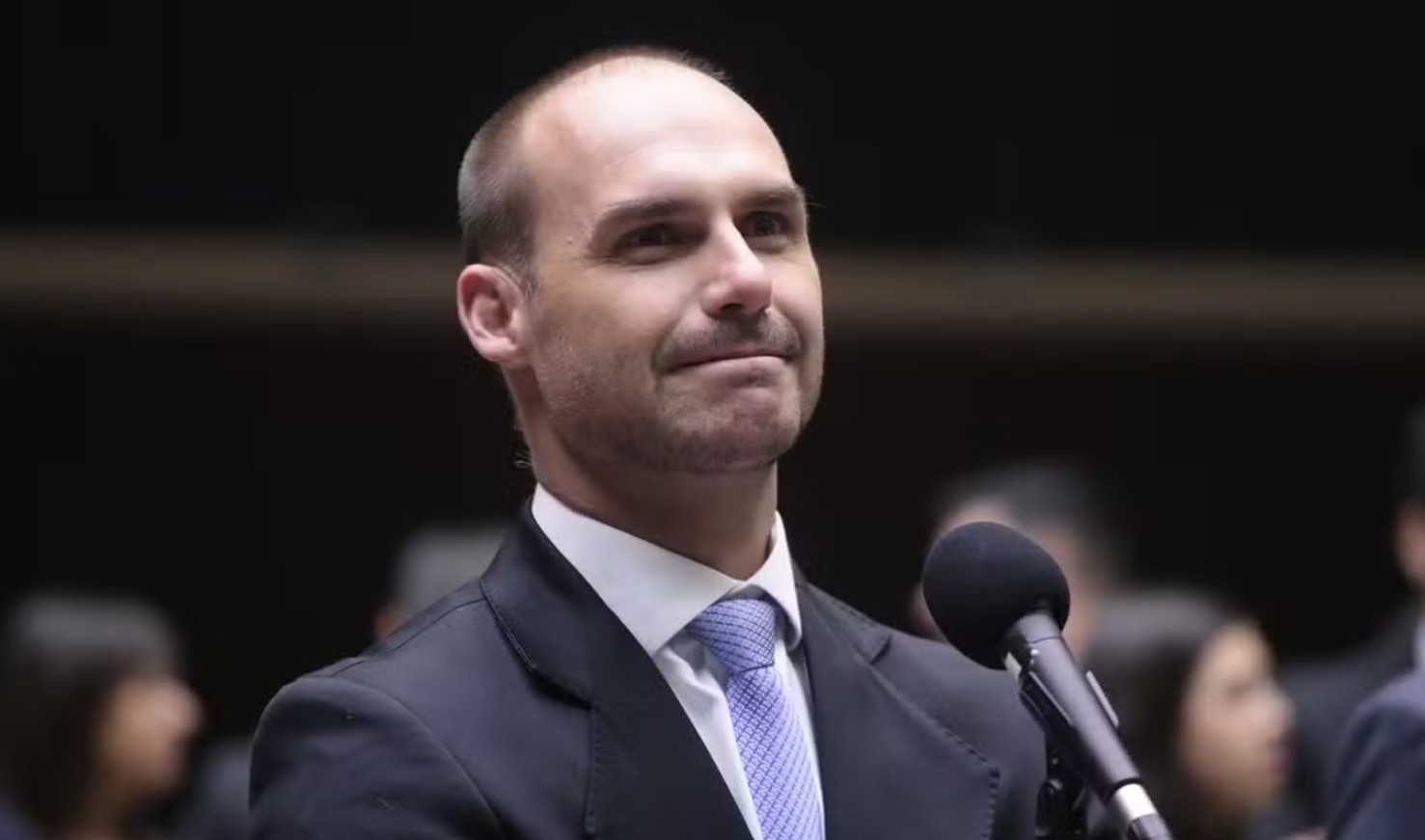 Eduardo Bolsonaro é acusado de ter atuado para atrapalhar a investigação sobre a tentativa de golpe de Estado