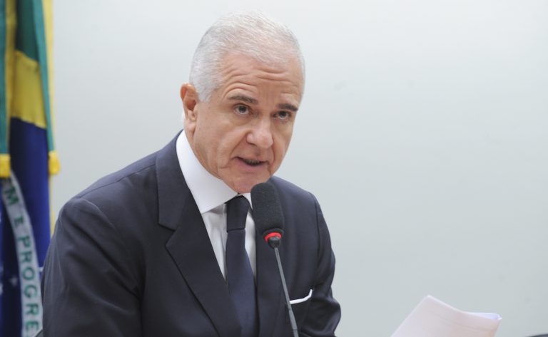 Deputado Julio Lopes propôs o debate