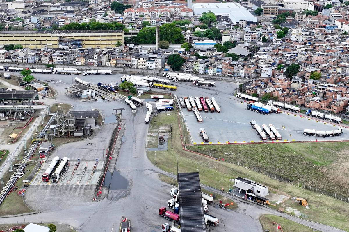 Grupo Fit, maior devedor do país, é foco principal de ação que cumpre 126 mandados e revela movimentações de R$ 70 bilhões em um ano