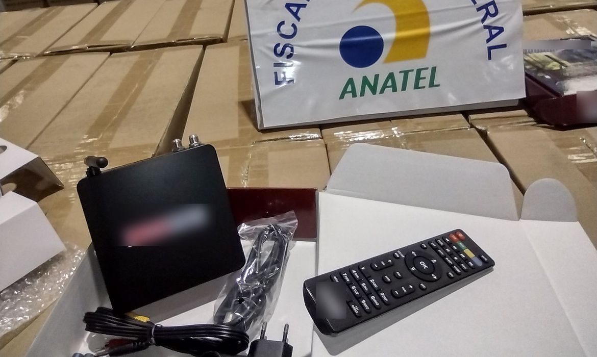 Gatonet: Anatel encontra software espião em aparelho popular no Brasil -  Nacional - Estado de Minas