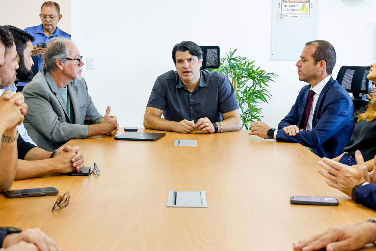 "O sistema de alerta que estamos implementando não se restringirá à Prefeitura", disse Leo Bezerra