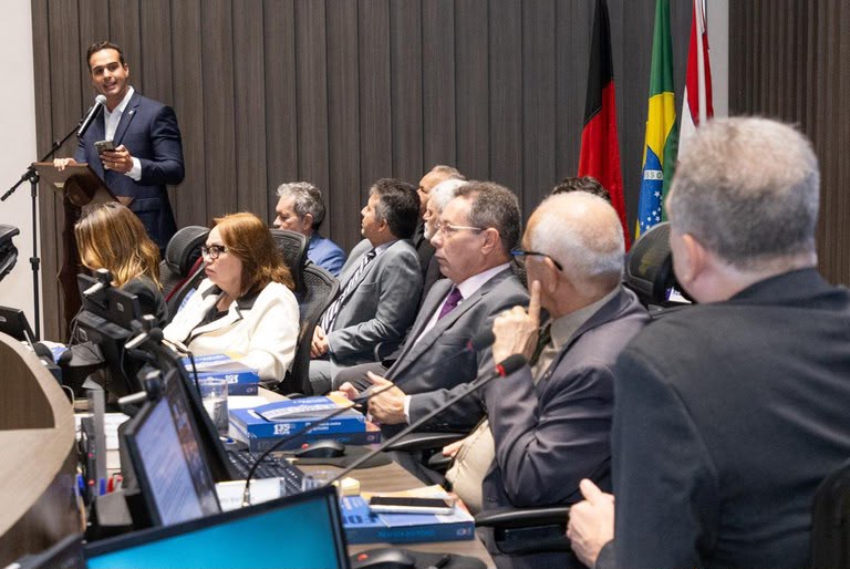 Lucas ressaltou a relevância de instituições independentes e comprometidas com suas atribuições