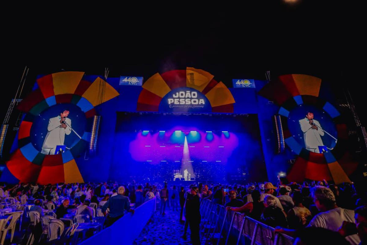 Show de Roberto Carlos consolida João Pessoa como referência nacional em eventos culturais gratuitos, a exemplo do Réveillon, do Forró Verão e do São João Multicultural 