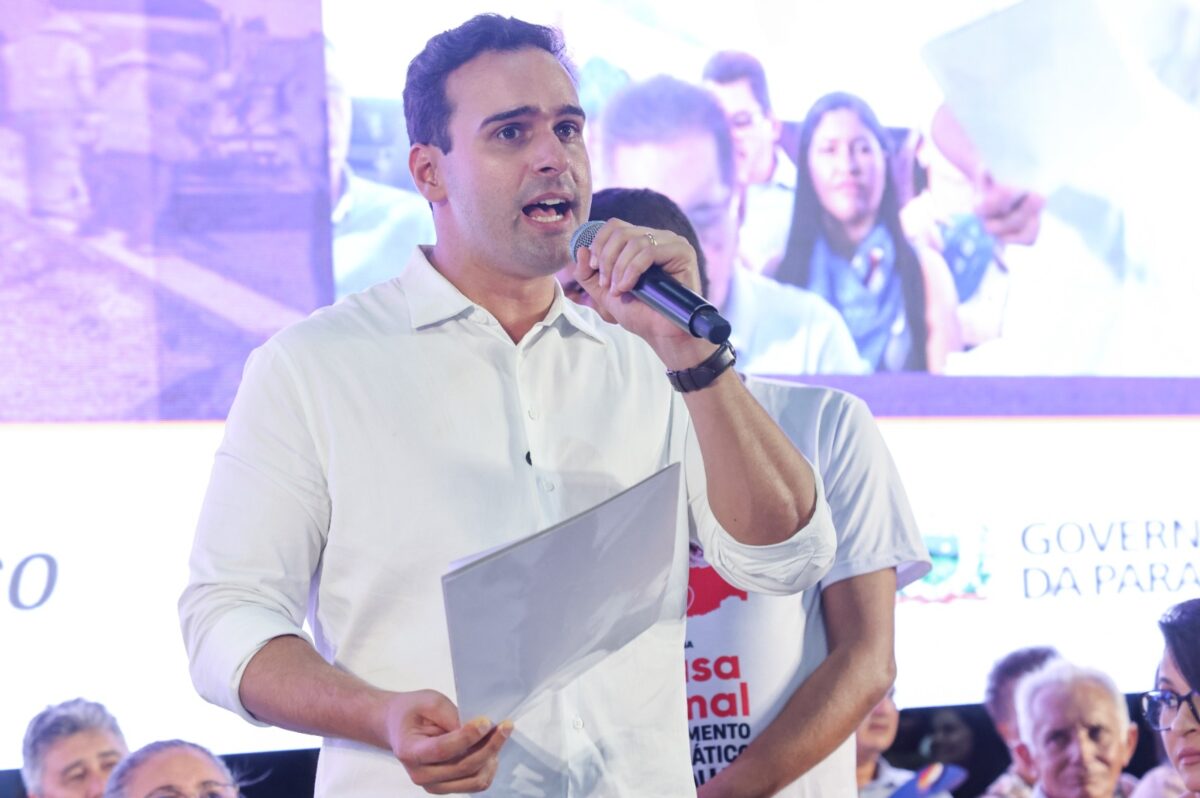 "Que felicidade estar em Patos para dialogar com todos vocês que fazem parte dessa região do ODE", disse Lucas Ribeiro