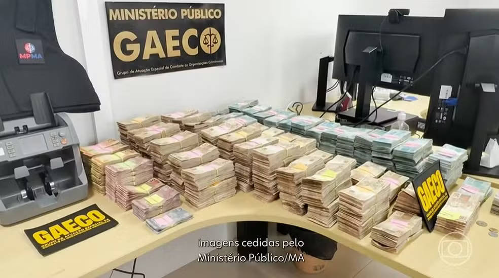 Ministério Público investiga o prefeito, a vice-prefeita e todos os 11 vereadores do município por organização criminosa e corrupção
