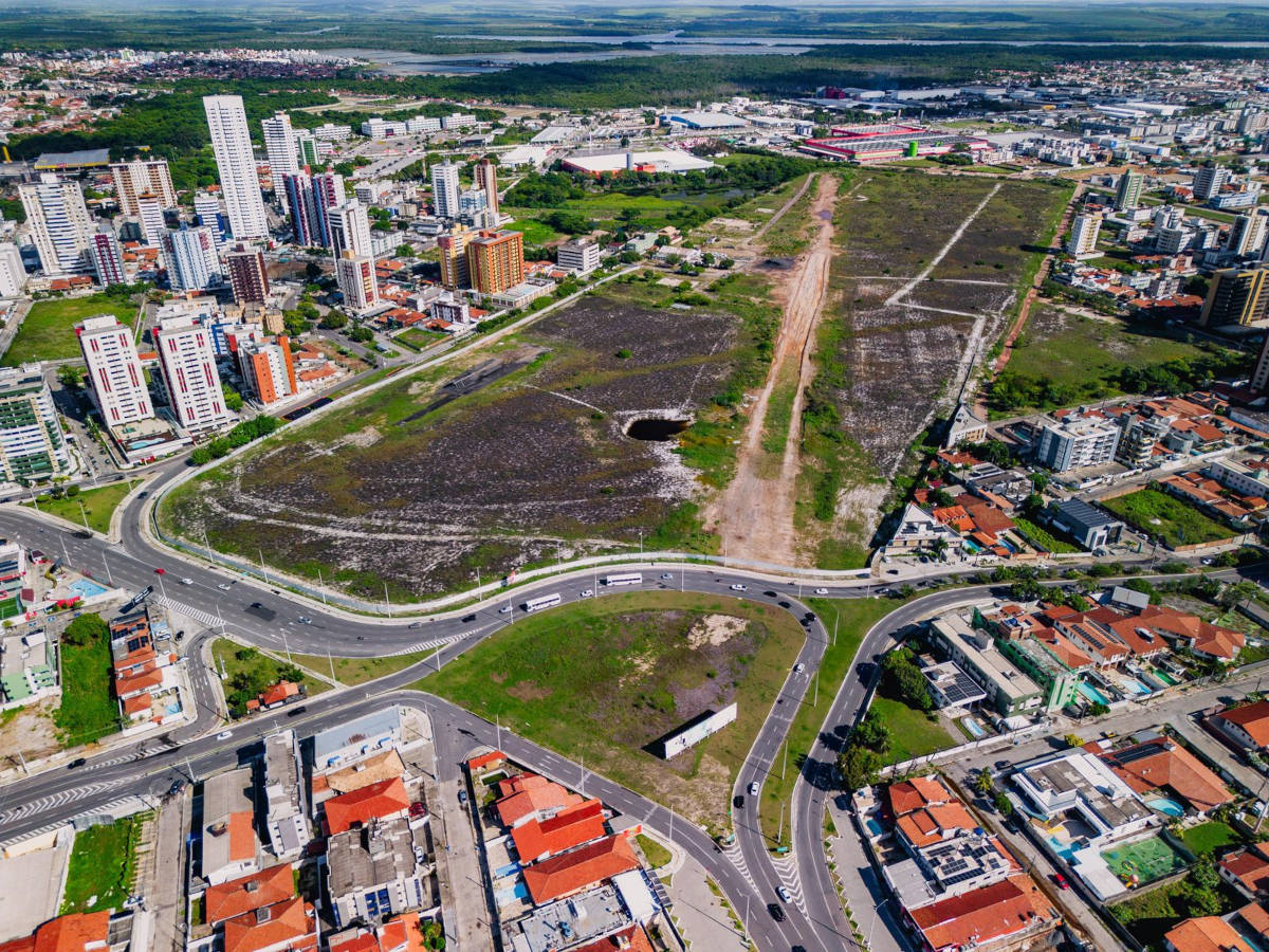 Terreno onde será construído o Parque da Cidade, no bairro Aeroclube