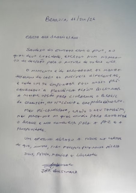 Carta escrita com letra de forma é atribuída a Jair Bolsonaro