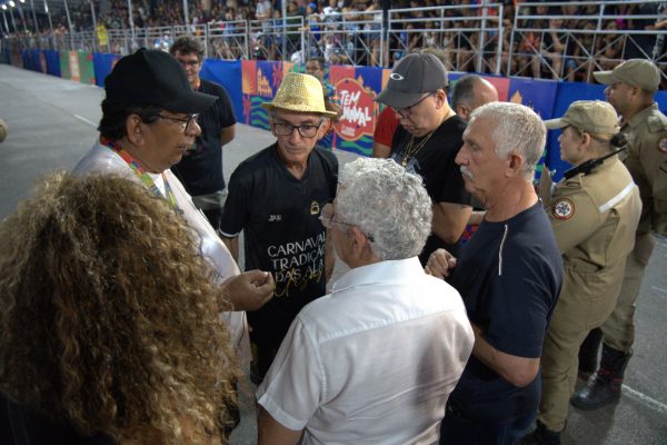 Representantes das agremiações, da Funjope, da PM e do Corpo de Bombeiros permanecem em reuniões de alinhamento para avaliar os desdobramentos e organizar os ajustes necessários