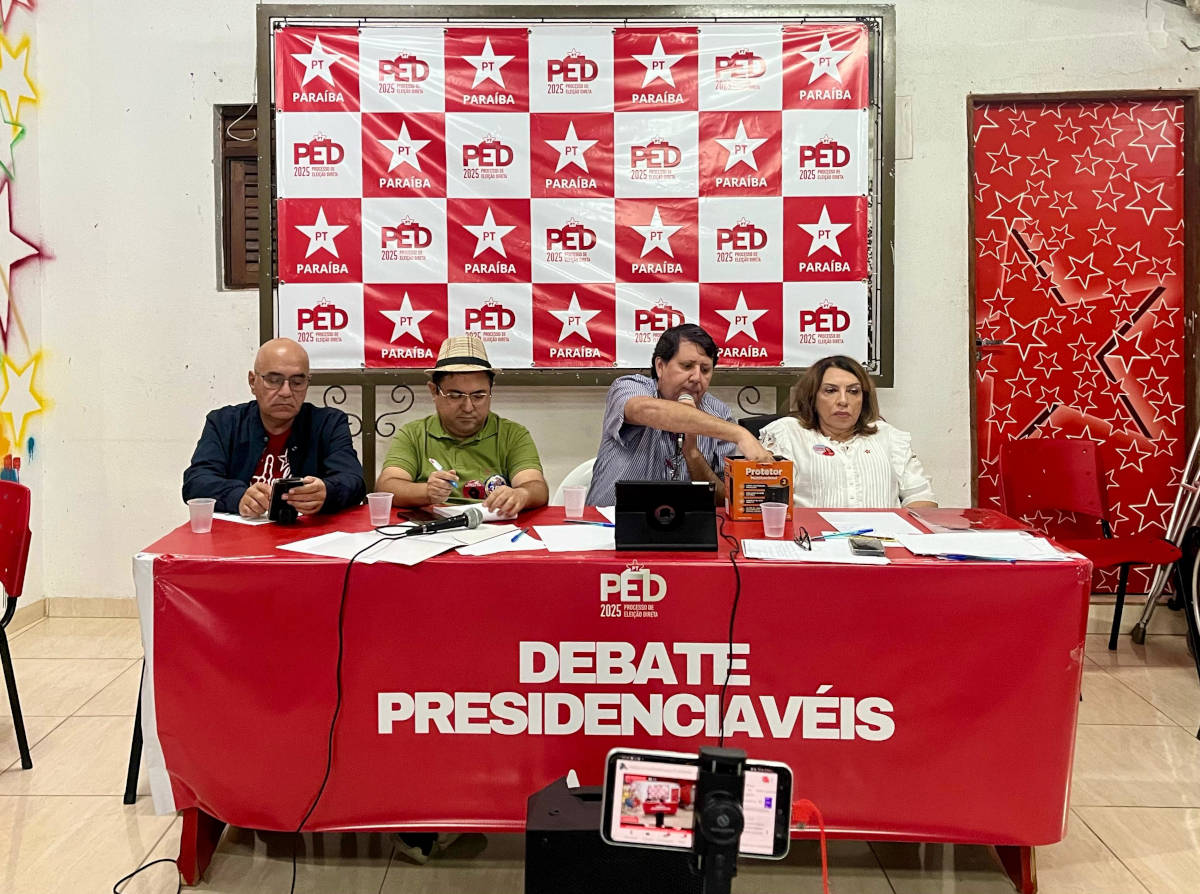 Debate foi mediado pelo comunicador social Lenine Dantas e transmitido pelas redes sociais do PT-PB e pelo canal de YouTube TV Roda de Conversa