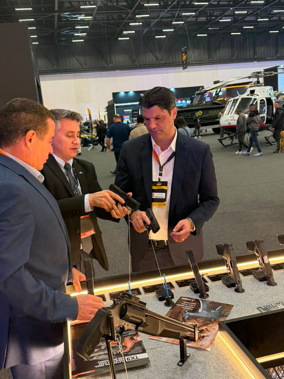 Evento reúne gestores públicos, especialistas e representantes de empresas do setor de segurança